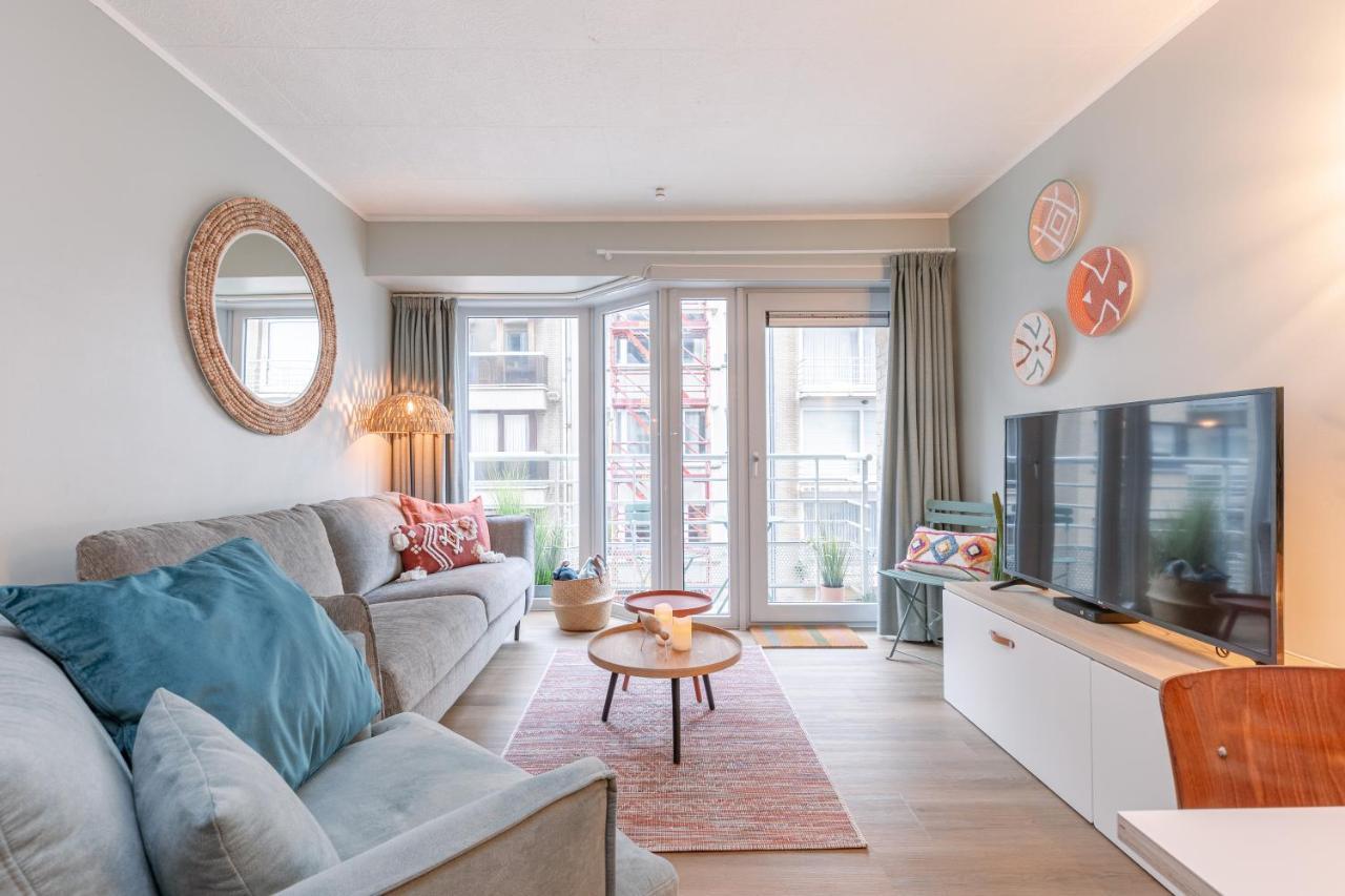 Be At Sea In All-in Luxury , Outdoor Pool, Side Seaview Ostend